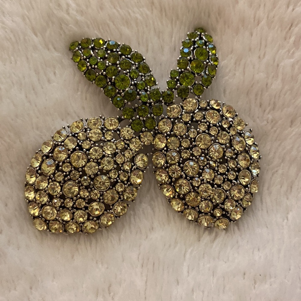 Ann Taylor NWOT yellow/ green rhinestone lemons with leaves brooch